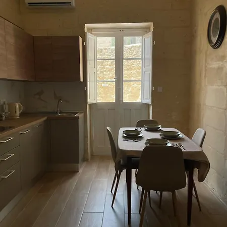 Charming House In Sliema- 5 Min To Promenade *