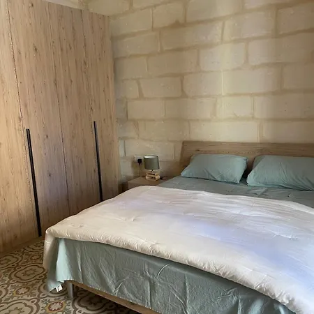 Charming House In Sliema- 5 Min To Promenade Nyaraló Sliema